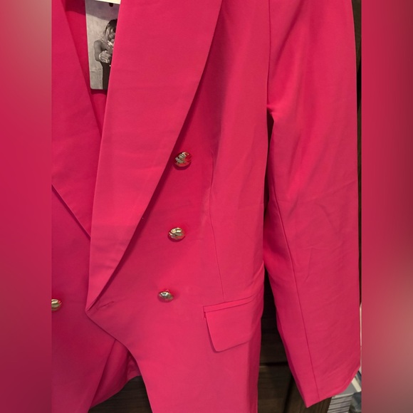 Hot pink blazer - Picture 3 of 4